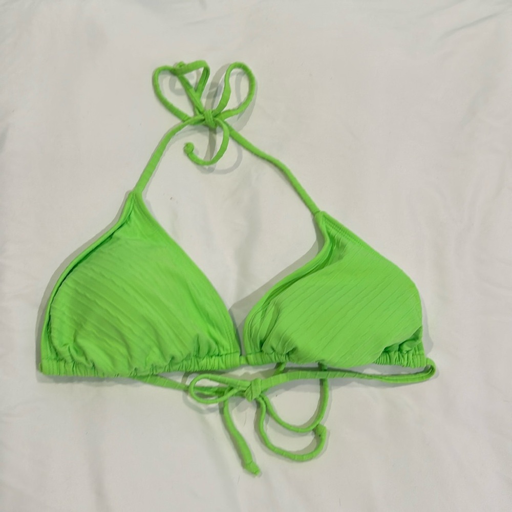 Ribbed string bikini top